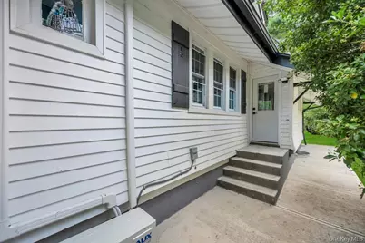 15 Superior Road, Floral Park, NY 11001 - Photo 28