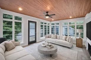 15 Superior Rd, Floral Park, NY 11001 - Photo 10