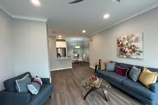 313 Charles Pond Dr, Coram, NY 11727 - Photo 10