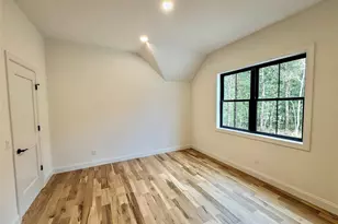 122 Dayton Ave, Manorville, NY 11949 - Photo 26