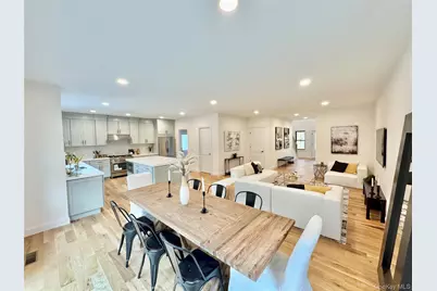 122 Dayton Avenue, Manorville, NY 11949 - Photo 8