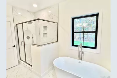 116 Dayton Avenue, Manorville, NY 11949 - Photo 20