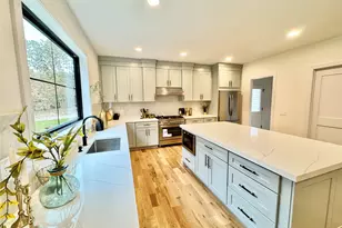 116 Dayton Ave, Manorville, NY 11949 - Photo 10