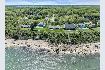 2100 Sound Drive, Greenport, NY 11944 - Photo 10