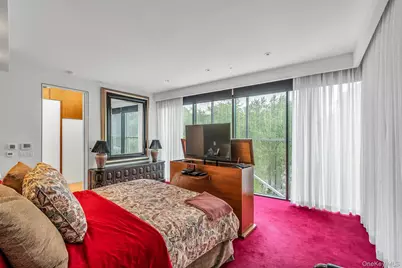 112 Scudders Lane, Glenwood Landing, NY 11547 - Photo 14