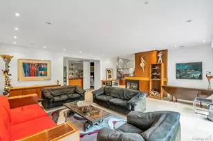 112 Scudders Ln, Glenwood Landing, NY 11547 - Photo 8