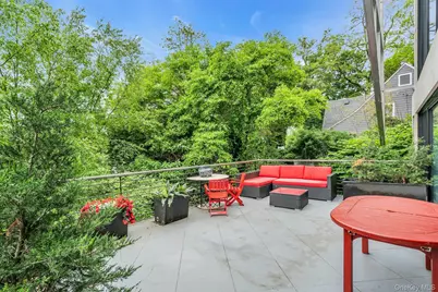 112 Scudders Lane, Glenwood Landing, NY 11547 - Photo 24