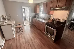 49 N Chestnut St, Beacon, NY 12508 - Photo 8