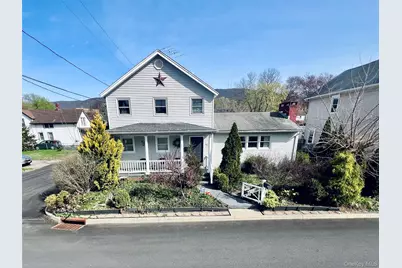 49 N Chestnut Street, Beacon, NY 12508 - Photo 2