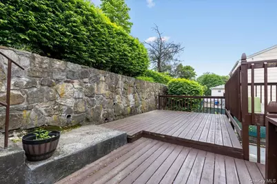 52 Ashland Street, New Rochelle, NY 10801 - Photo 6