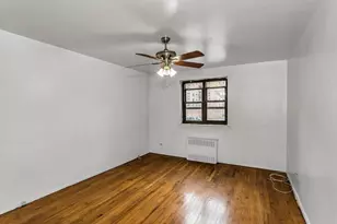 87-40 Francis Lewis Blvd, Queens Village, NY 11427 - Photo 12