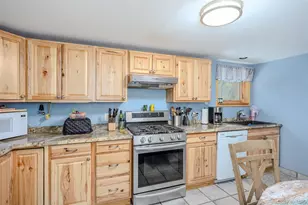 218 Cliff Rd W, Wading River, NY 11792 - Photo 36