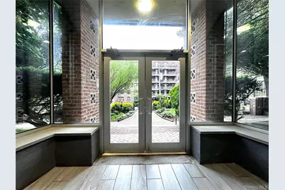 270 N Broadway #2HI, Yonkers, NY 10701 - Photo 2