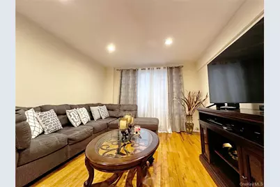 270 N Broadway #2HI, Yonkers, NY 10701 - Photo 6