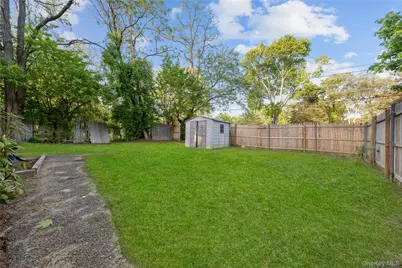 545 Granny Road, Medford, NY 11763 - Photo 30