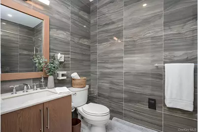 100 Garvies Point Road #1042, Glen Cove, NY 11542 - Photo 18