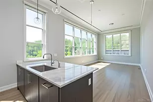 100 Garvies Point Rd, Glen Cove, NY 11542 - Photo 4