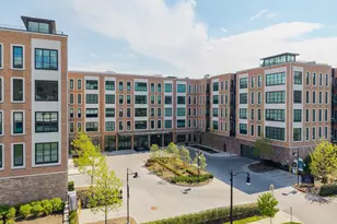 100 Garvies Point Rd, Glen Cove, NY 11542 - Photo 22