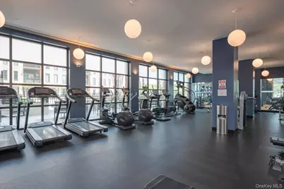 100 Garvies Point Road #1042, Glen Cove, NY 11542 - Photo 32