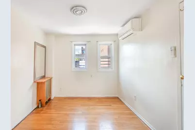 11141 77th Avenue, Forest Hills, NY 11375 - Photo 10