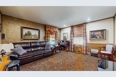 202 Broadway, Lawrence, NY 11559 - Photo 36