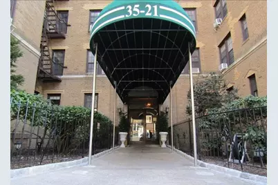 35-27 81st Street #2, Jackson Heights, NY 11372 - Photo 4