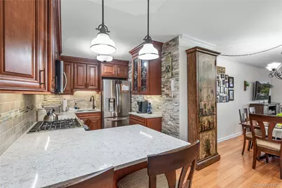 17-85 215th Street #4B, Bayside, NY 11360 - Photo 2