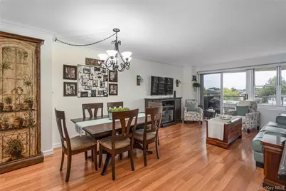 17-85 215th Street #4B, Bayside, NY 11360 - Photo 6