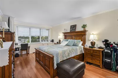 17-85 215th Street #4B, Bayside, NY 11360 - Photo 10