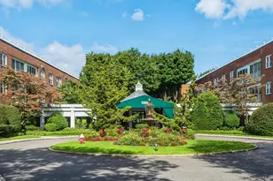 1390 Broadway, Hewlett, NY 11557 - Photo 14