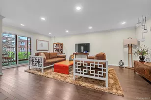 1390 Broadway, Hewlett, NY 11557 - Photo 4