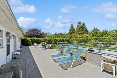 59 Wiltshire Street, Southampton, NY 11968 - Photo 4