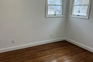 14 Chenango Dr, Bay Shore, NY 11706 - Photo 12