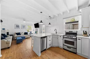5 Champlain St, Ocean Beach, NY 11706 - Photo 12