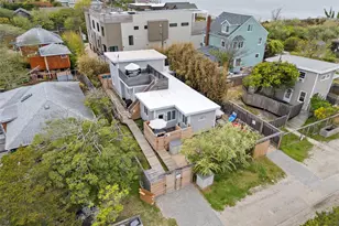 5 Champlain St, Ocean Beach, NY 11706 - Photo 2