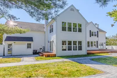 1 Miller Farms Court, Miller Place, NY 11764 - Photo 6