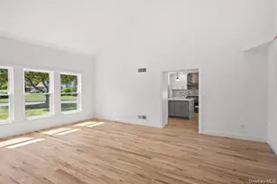 1 Miller Farms Ct, Miller Place, NY 11764 - Photo 28