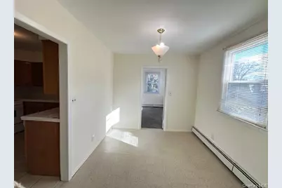 54 Hickory Road #2nd Fl, Port Washington, NY 11050 - Photo 6