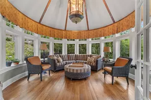 7 Ridgeview Cir, Armonk, NY 10504 - Photo 14