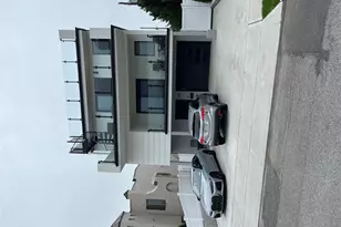 535 E Olive St, Long Beach, NY 11561 - Photo 2