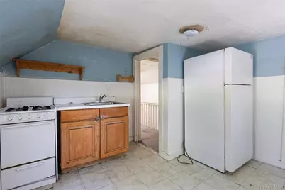 208 Tomahawk Street, Somers, NY 10598 - Photo 20