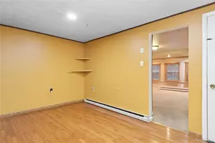 35 Fallkill Ave, Poughkeepsie, NY 12601 - Photo 10