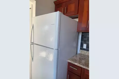 3063 31st Street #702, Astoria, NY 11102 - Photo 4