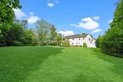 2 Harbor Court W, Roslyn, NY 11576 - Photo 24