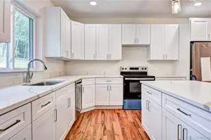 20 Wells Rd, Newburgh, NY 12550 - Photo 12