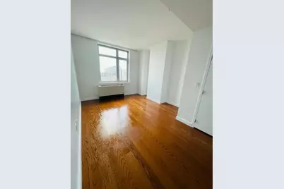 40-26 College Point Boulevard #16E, Flushing, NY 11354 - Photo 4