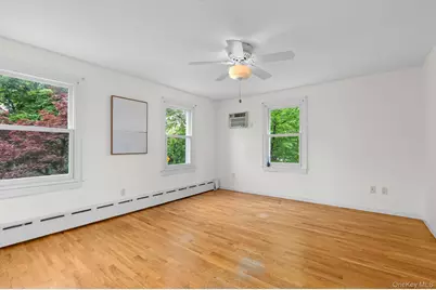 551 Minnieford Avenue, Bronx, NY 10464 - Photo 16