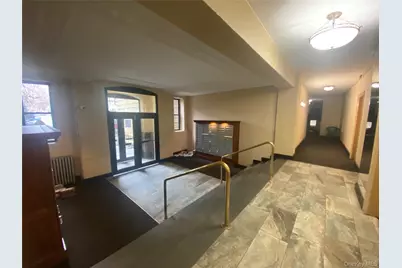 83-52 Talbot Street #2H, Kew Gardens, NY 11415 - Photo 12