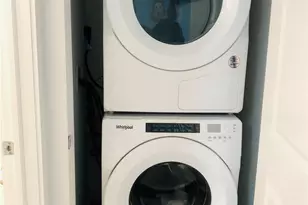 811 45th Bluffs, Brooklyn, NY 11220 - Photo 4