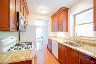 120 Norfolk St, Brooklyn, NY 11235 - Photo 8